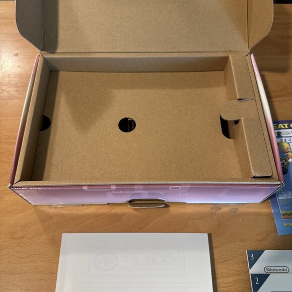 EMPTY BOX Nintendo 3DS Pearly Pink w/ Inner Box and Manuals - NO Console - Picture 3 of 10